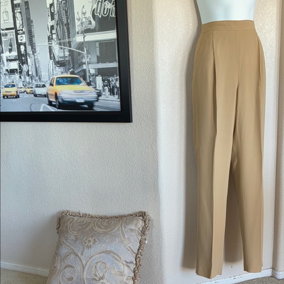DANA BUCHMAN Elegant Tan Pleated Trousers Pants, Pockets, Back Zip. 12 EUC - Picture 1 of 17
